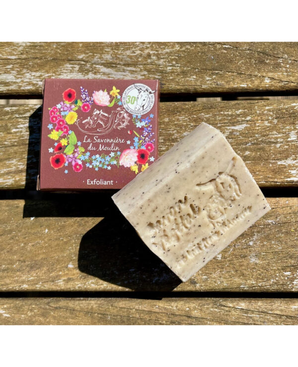 SAVON EXFOLIANT(30% de lait frais d'anesse bio)